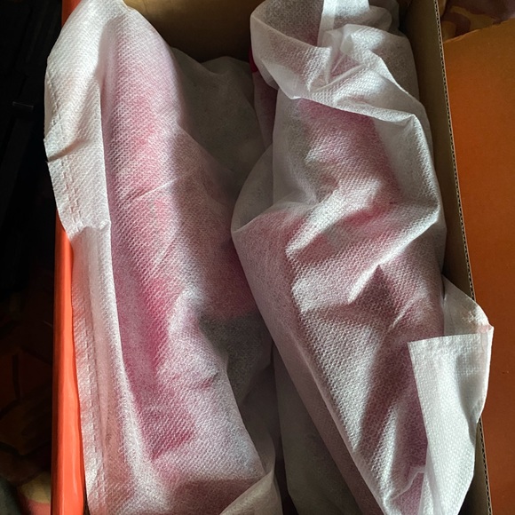 Pink Slip-On Flats with Soft Suede Material - Picture 4 of 5